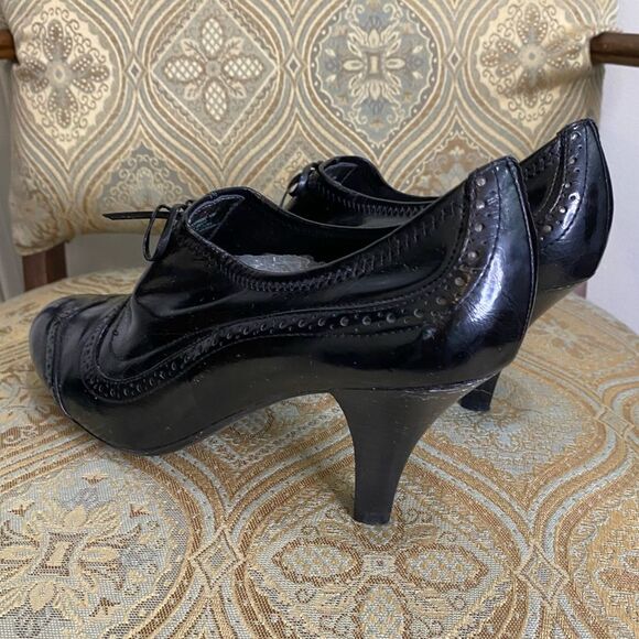 Franco Sarto black vegan patent leather Oxford booties 9.5 - Picture 5 of 11